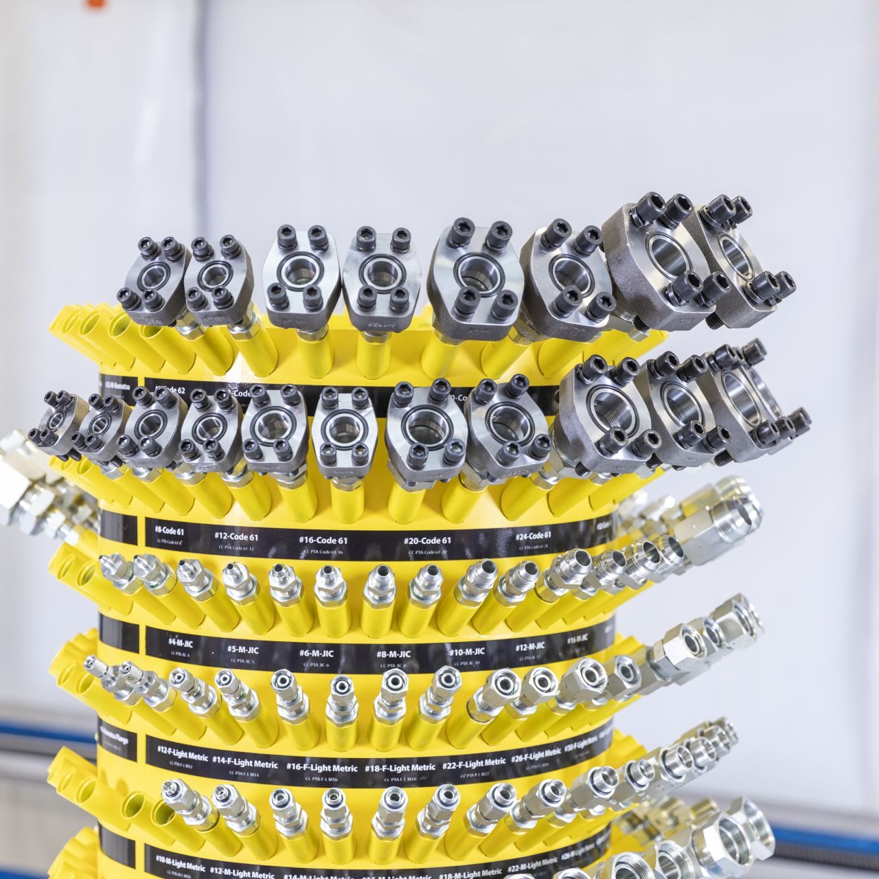 new_hydraulic fittings on tool cart